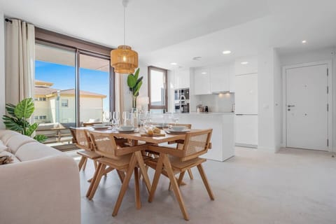 4c2a68a4-912a-4d09-a512-f0bc16b7849f