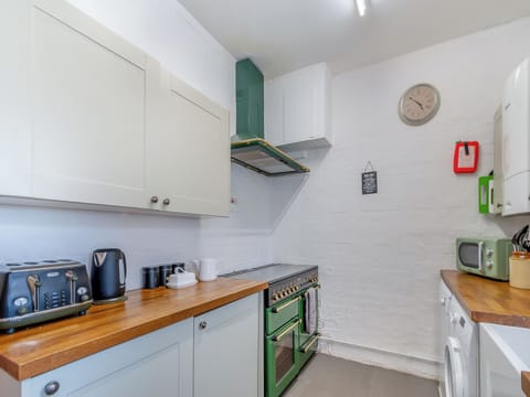 Dining Area | Chapel Bay Cottage, Angle, near Pembroke