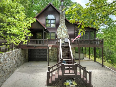 If you ever played with Lincoln Logs as a kid and dreamed of living in a cozy log cabin, My Mountain Medicine will turn those childhood fantasies into an unforgettable reality—one that goes far beyond what you imagined.

