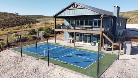 Sport court
