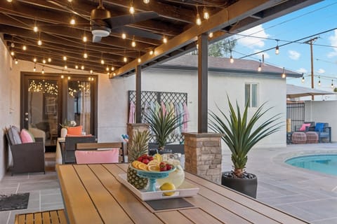 Outdoor dining table with seating for 6