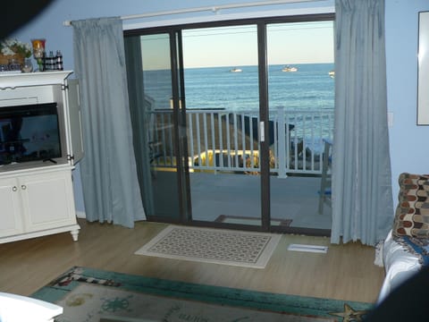 Living Room view to beach