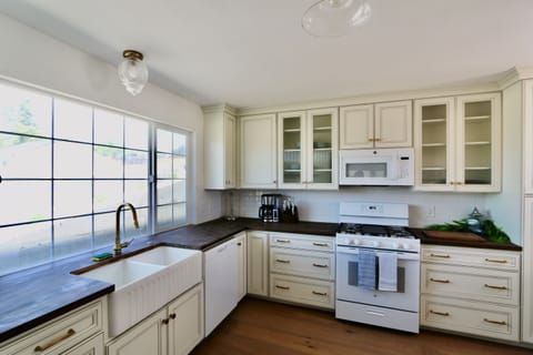 Fully stocked kitchen