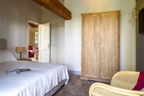 Autumn, Bedroom, Spring, Summer