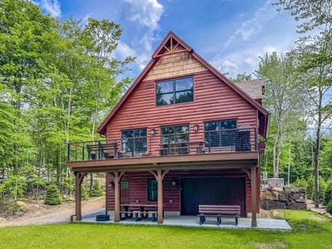 Highland Hideaway - Luxury Vacation Rental