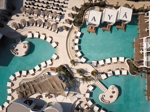 3 outdoor pools