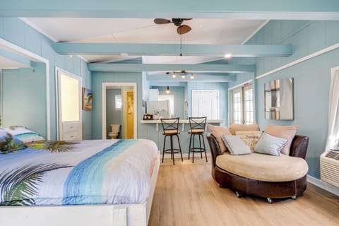 Apartment (0 Bedroom) | Interior