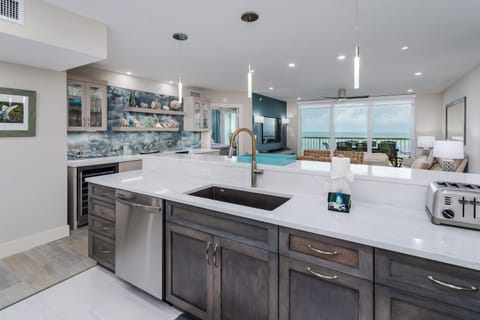 Kitchen to Great Room