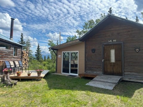 Our charming cabin, Denali Haven.
