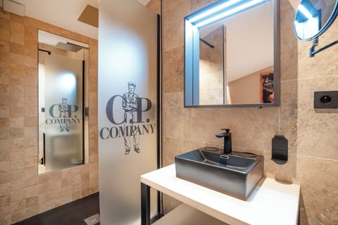 Superior Double or Twin Room | Premium bedding, minibar, in-room safe, individually decorated