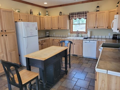 KITCHEN:  The home has a large and beautiful kitchen with all appliances including a dishwasher.