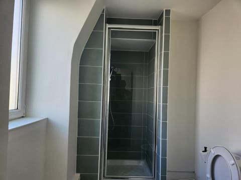 Free toiletries, towels, soap, shampoo