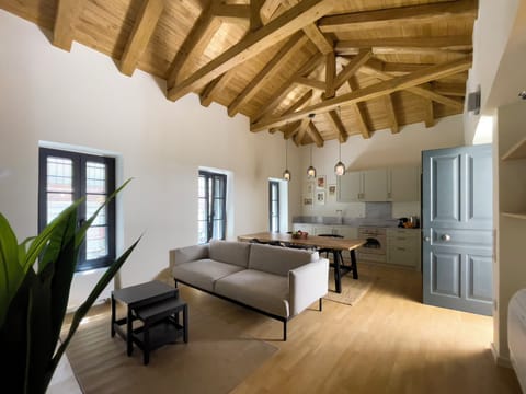 House, 2 Bedrooms | Living area