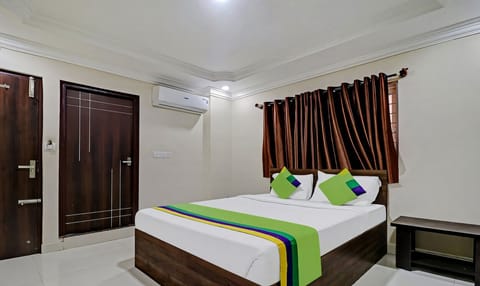 Deluxe Room | Free WiFi, bed sheets