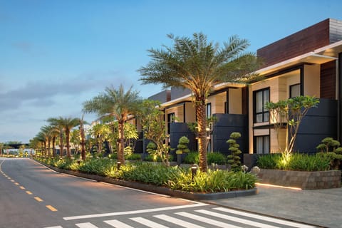 Villa, 1 King Bed | Desk, laptop workspace, soundproofing, rollaway beds (surcharge)