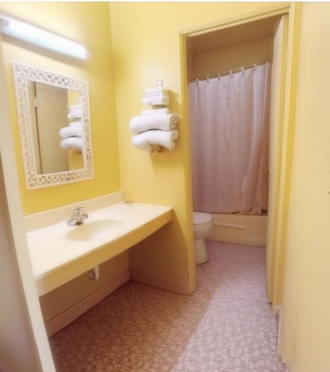 Towels, soap, toilet paper