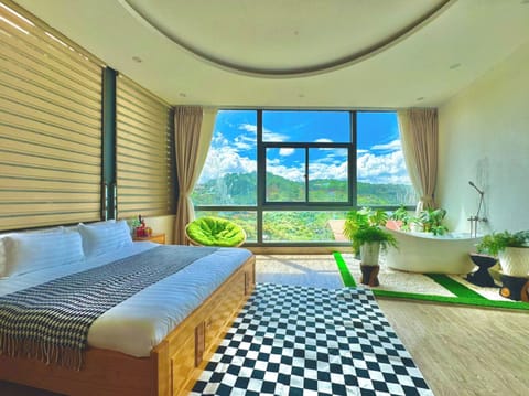 Executive Double Room, Bathtub, Mountain View | Mountain view