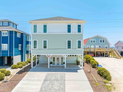 Ziggys Place Streetside Exterior