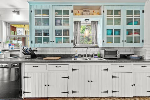 Fully equipped galley kitchen, ready for meals during your stay.