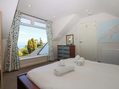 4 bedrooms, individually decorated, individually furnished, free WiFi