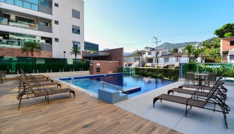 Apartment | Pool | 6 outdoor pools