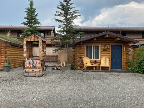 Cabin 2 outside