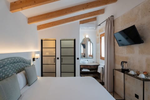 Superior Double Room, City View | In-room safe, free WiFi