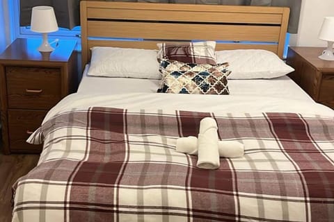3 bedrooms, free WiFi, bed sheets
