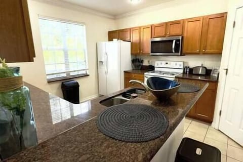 7041a8ef 36a7 4ddc b9da 8635e71c2c0f