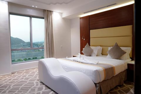 In-room safe, blackout drapes, iron/ironing board, free WiFi