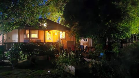 EXTERIOR 
Perfect for morning coffee or evening unwinds.