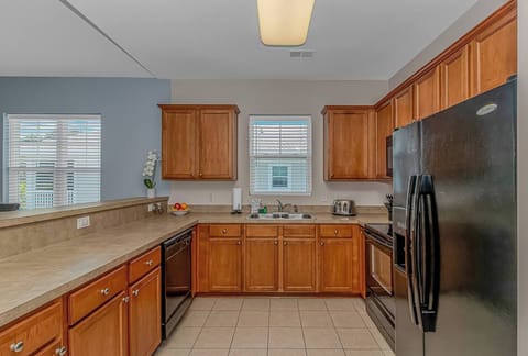 fad33237-d32c-451c-81e2-e7d1630c85d9