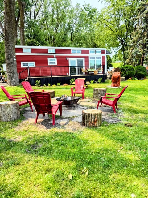 Welcome to Funky Island!