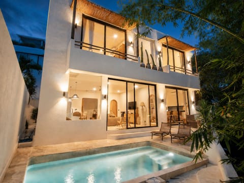 Villa (3 Bedrooms) | Exterior