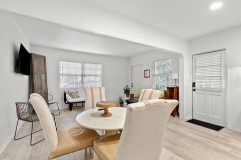 House | 1 bedroom, Internet