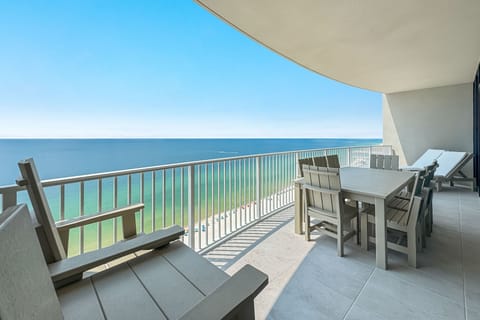 Condo, 3 Bedrooms | Outdoor dining