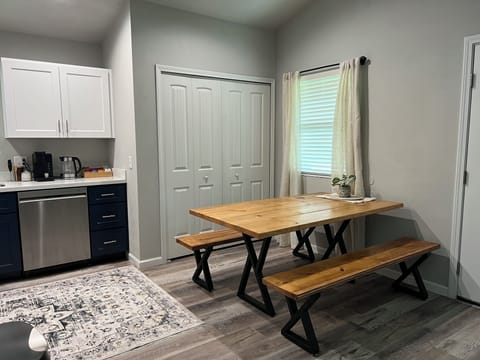 seating for 8 with chairs, washer dryer in the closet