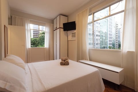 Apartment | Free WiFi, bed sheets