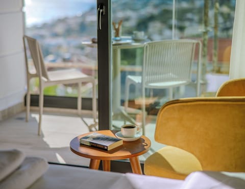 Deluxe Double Room, Sea View | Terrace/patio