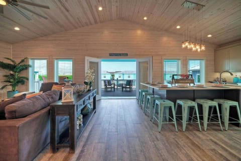 House (Multiple Bedrooms) | Interior