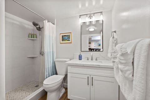 Clean, calm, and perfectly equipped  your family’s vacation comfort starts here!