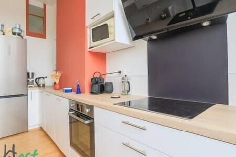 E15013dd dd5d 4777 a2c1 4bb318283276