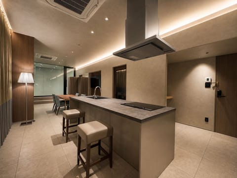 Presidential Suite | Private kitchen