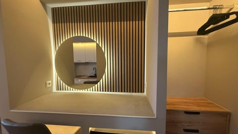 House, Smoking | 1 bedroom, desk