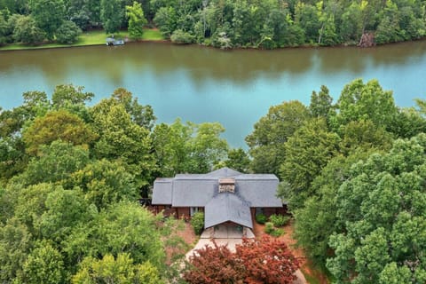 A birds-eye view of your next lakefront adventure waiting for you.