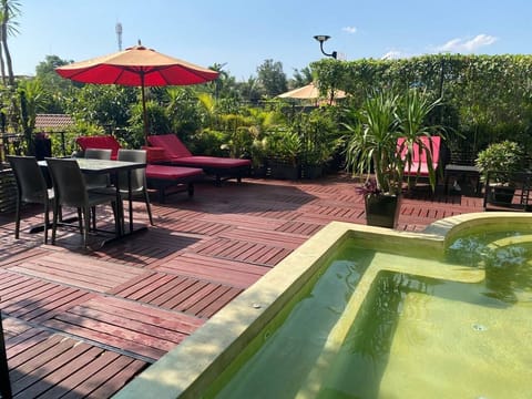 Rooftop Private Pool & Terrace