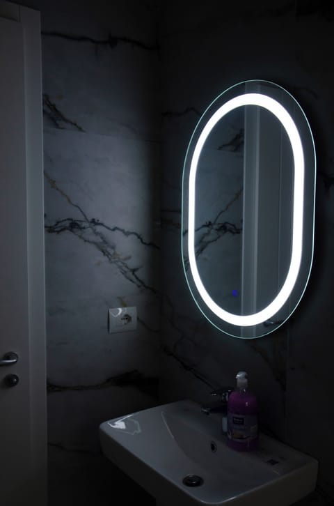 Double Room, Balcony, Mountain View | Bathroom | Towels, soap, toilet paper