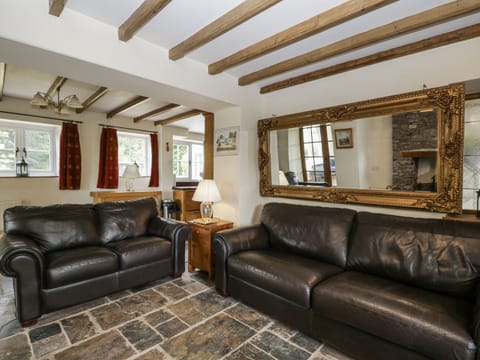 Cottage | Living area
