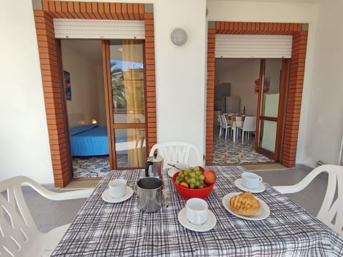 Autumn, Balcony / Terrace / Patio, Building Exterior, Spring, Summer, Winter