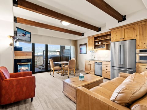 Kitchen / Living Area / Queen Sleep Sofa